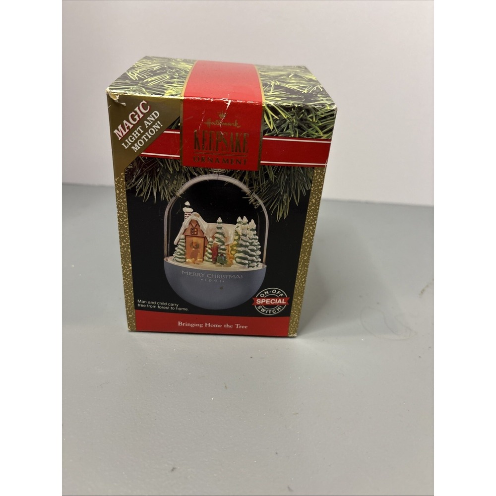 Vintage 1992 Hallmark Keepsake Magic Christmas Parade with lights & motion